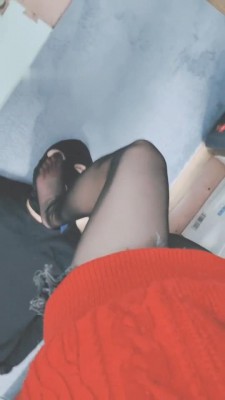 【灵竹】黑丝脚深喉到晕厥 bf9227