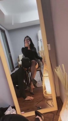 【思诺】模特S镜前高跟黑丝碾压狗 bf3411