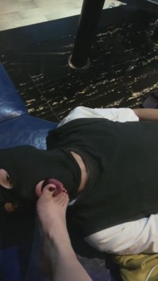 【甜甜】KTV虐狗-跪地唱征服 bf3467