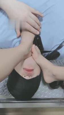 【兰芯大大】狗笼囚禁恋足畜生 bf3536