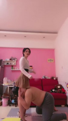 【欣妍】公司前台捆绑老板玩虐 bf3852