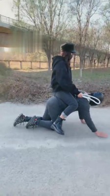 【绝宠】野外私奴骑乘-踩踏 bf3984