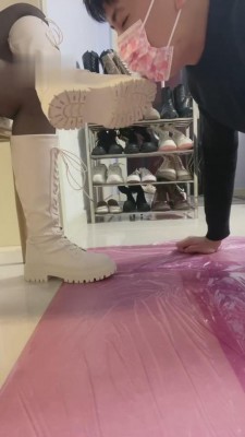 【逗逗】脚喂食超强深喉专场 bf4232