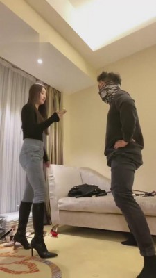 【cici】网红模特暴力踢踹专场 bf4263