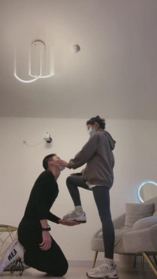 【00后我叫欣桐】运动鞋+白棉袜羞辱 bf4698