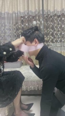 【逗逗】反差主的暴力耳光-重度耳光专场 bf5260