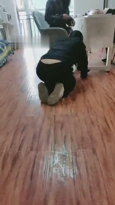 【羽珊】带着狗子做美甲 bf5638