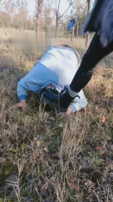 【羽珊】贱狗不听话绑在林子里 bf5795