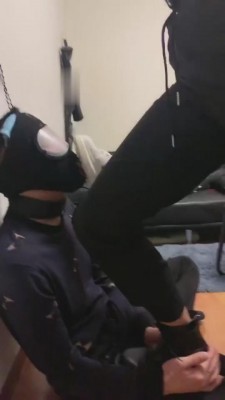 【文文文】多人素人游戏-长靴棉袜丝袜群调 bf5447