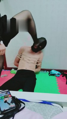 【方圆】五花大绑被后妈虐待 bf5110