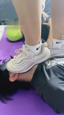 【美离子】跆拳道素人女神重度虐打 bf1315