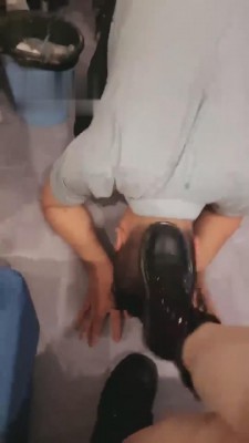 【滔滔】素人围观调教 bf2264