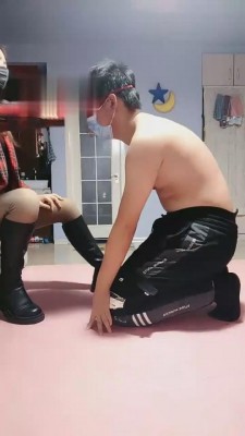 【雪儿】不听话的狗子就要挨揍 bf2512