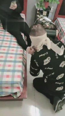 【小雨奶奶】新手足疗师玩狗 bf2808