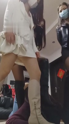 【苏州艾拉】三主虐待狗贼【上】 bf2940