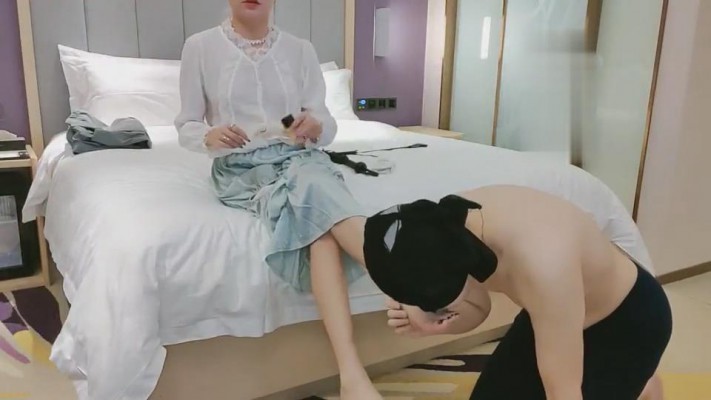 【丝洛】运动女生开发小奶狗 bf2938