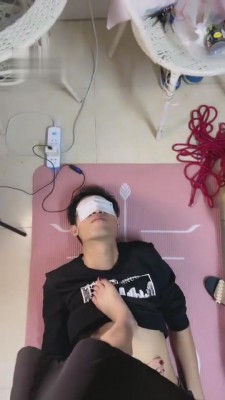 【白芷】强制捆绑绿帽男友 bf3331