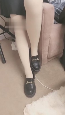 【刘二狗】女仆店开发S群调 bf3034