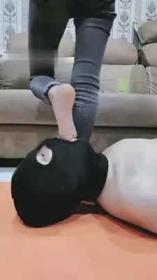 【傲柔】坐脸窒息-圣水泡面/口水/踩脸 G-210714-23