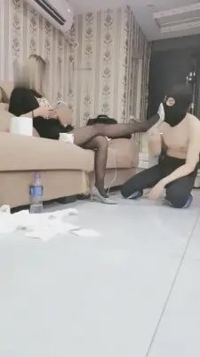 【傲柔】踢裆/深喉/踩/踹/舔脚/圣水/骑马钻胯/口水【下】 G-210725-12