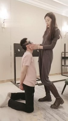 【沅芷大人】跪着老老实实等主人虐 bf12344