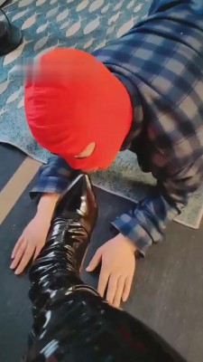 【东营天香百合】长靴高跟刑虐家奴 bf12547