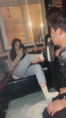 【芸熙】舔脏鞋闻臭袜脚底喂食专场 bf12499