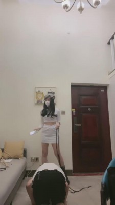 【服子】把继父吊起来狂抽 bf12717