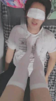 【奶味小仙女】萝莉S白丝舔脚 bf13049