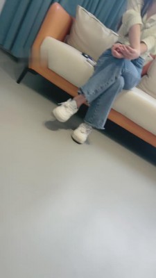 【狗哥】开发漂亮高中生踩我 bf13732