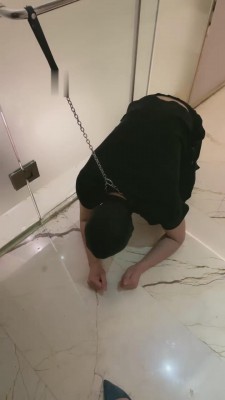 【漫漫s】极致羞辱-妈妈出差回家喂两儿子 bf14064