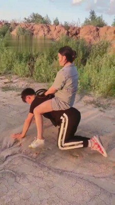 【逗逗】野外泥地骑马专场 bf14657