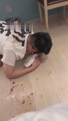 【橘子没熟】无脑贱狗卖妻只为做狗 bf14695