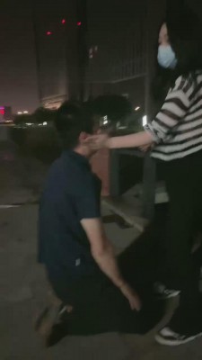 【沐苒】模特户外遛狗 bf14952