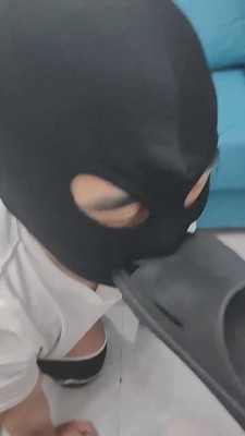 【苏可儿】萝莉主白丝皮鞋羞辱 bf12828