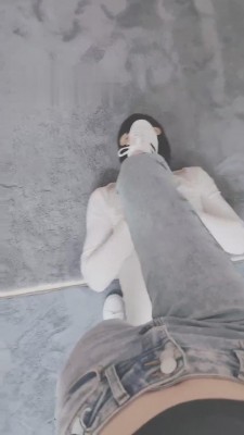 【灵竹】牛仔裤小白鞋开发 bf15012