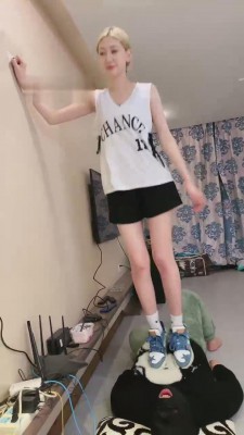 【麋鹿银儿】运动女神VS绿帽狗 bf15289