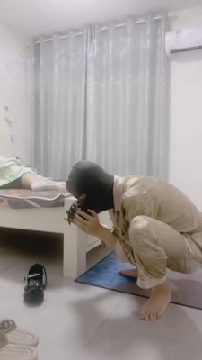 【狗哥】猥琐房东被抓现场 bf15586