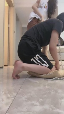 【伊楠】御姐女神肉丝脚蹂躏继父/圣水【完整版】 bf15857