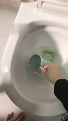 【轩宁】模特长靴黑丝辱厕奴 bf16099