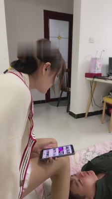 【牙乖乖】美甲小妹深夜恋足调 bf16124