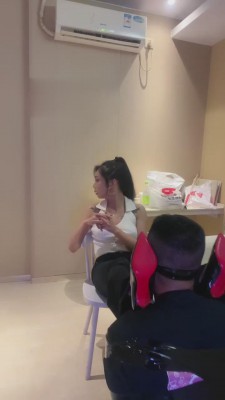 【沐琪大小姐】胶带捆绑鞭打舔狗 bf16120