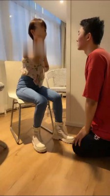 【于努力】素人娜娜耳光/踩踏/闻玉足 bf16308