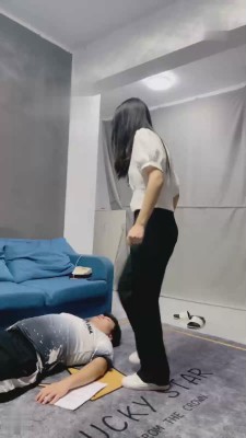 【狗哥】来应聘的小姐姐做S bf16810