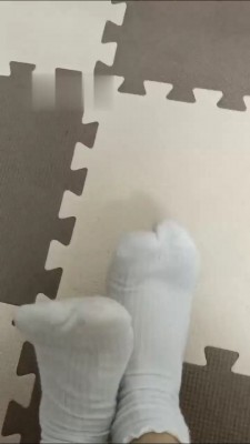 【蟹宝】臭白袜羞辱闺蜜 bf16828