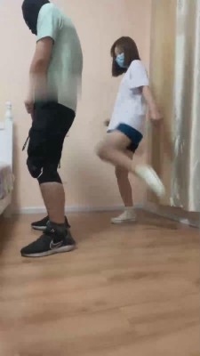 【黑泽兮】素人棉袜脚踢踹男友 bf17159