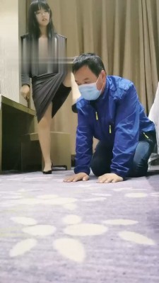 【甜桃S】白领教训猥琐维修工 bf17552