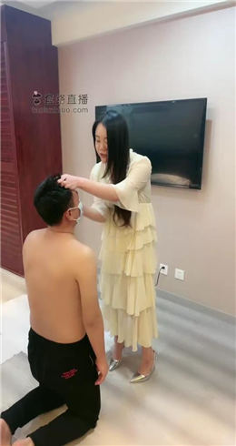 【逗逗】胶带捆绑强制吞咽脏东西 bf5810