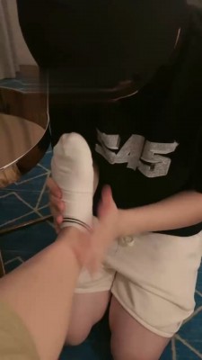 【湖北奈奈生】恋足狗的日常伺候 JS22091201