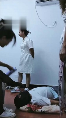 【安静】带双姐妹入圈调狗【三视角版】 bf18283